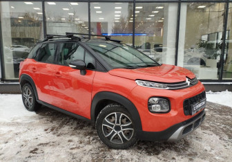 Подержанный автомобиль Citroen C3 Aircross 2018 года (3 фото)