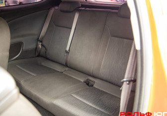 Подержанный автомобиль Opel Astra Hatchback 2014 года (8 фото)