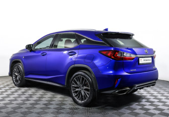 Подержанный автомобиль Lexus RX 2017 года (7 фото)
