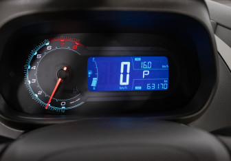 Подержанный автомобиль Chevrolet Cobalt Sedan 2014 года (12 фото)