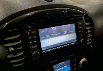 Подержанный автомобиль Nissan Juke 2017 года (26 фото)