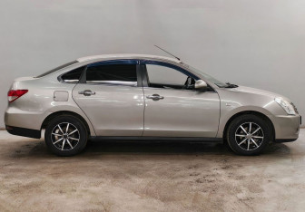 Подержанный автомобиль Nissan Almera Sedan 2014 года (4 фото)