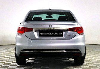 Подержанный автомобиль Citroen C4 Sedan 2019 года (4 фото)