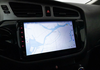 Подержанный автомобиль Kia Ceed Wagon 2012 года (11 фото)