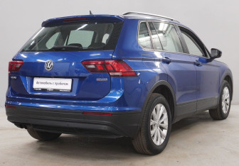 Подержанный автомобиль Volkswagen Tiguan 2020 года (5 фото)