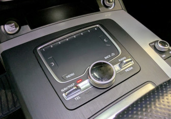 Подержанный автомобиль Audi Q5 2017 года (17 фото)