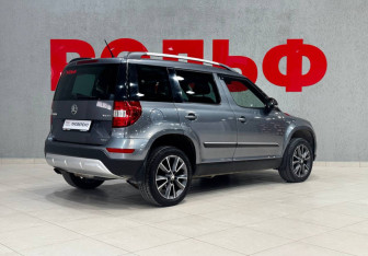 Подержанный автомобиль Skoda Yeti 2016 года (5 фото)