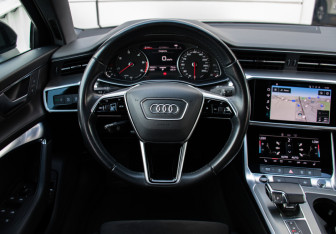 Подержанный автомобиль Audi A6 Sedan 2020 года (14 фото)