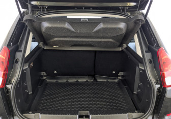 Подержанный автомобиль LADA (ВАЗ) XRAY 2022 года (10 фото)