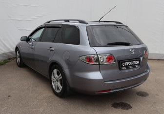 Подержанный автомобиль Mazda 6 Wagon 2005 года (6 фото)
