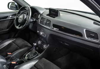 Подержанный автомобиль Audi Q3 2014 года (9 фото)