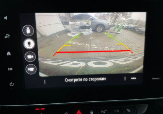 Подержанный автомобиль Renault Arkana 2019 года (12 фото)