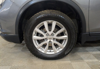 Подержанный автомобиль Nissan X-Trail 2021 года (18 фото)