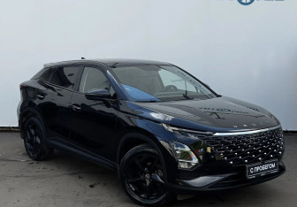 Подержанный автомобиль Omoda C5 2023 года (3 фото)