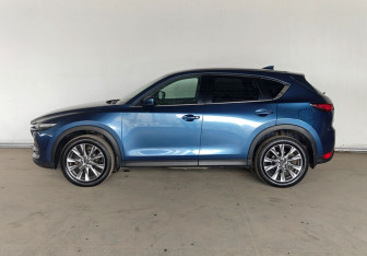 Подержанный автомобиль Mazda CX-5 2019 года (8 фото)