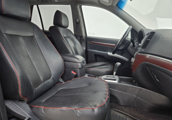 Подержанный автомобиль Hyundai Santa Fe 2007 года (10 фото)