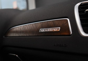 Подержанный автомобиль Audi A4 Sedan 2014 года (8 фото)