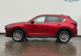 Подержанный автомобиль Mazda CX-5 2021 года (8 фото)