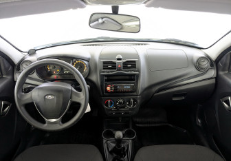 Подержанный автомобиль LADA (ВАЗ) Granta Sedan 2022 года (14 фото)