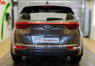 Подержанный автомобиль Kia Sportage 2018 года (5 фото)