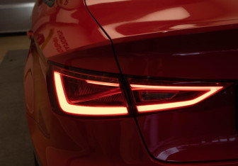 Подержанный автомобиль Audi A3 Sedan 2014 года (22 фото)