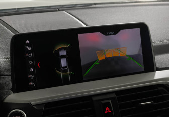 Подержанный автомобиль BMW X4 2019 года (18 фото)