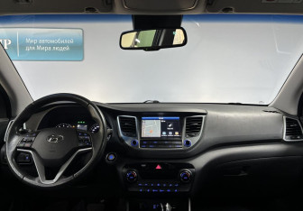 Подержанный автомобиль Hyundai Tucson 2018 года (12 фото)
