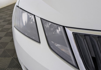 Подержанный автомобиль Skoda Octavia Liftback 2018 года (11 фото)