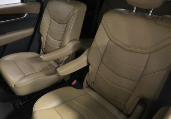 Подержанный автомобиль Cadillac XT6 2020 года (12 фото)