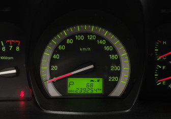 Подержанный автомобиль Kia Cerato Sedan 2007 года (13 фото)