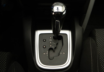 Подержанный автомобиль Citroen DS4 2014 года (14 фото)