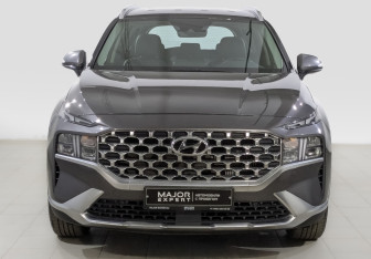 Подержанный автомобиль Hyundai Santa Fe 2022 года (2 фото)