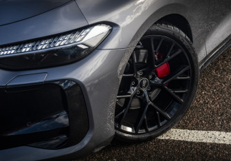 Подержанный автомобиль Audi A5 Liftback 2025 года (2 фото)
