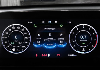 Подержанный автомобиль Omoda C5 2022 года (11 фото)