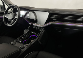 Новый Volkswagen Touareg 2026 (16 фото)