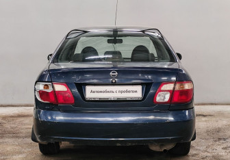 Подержанный автомобиль Nissan Almera Sedan 2006 года (6 фото)