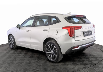 Подержанный автомобиль Haval Jolion 2022 года (7 фото)
