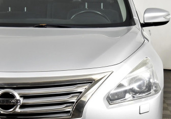 Подержанный автомобиль Nissan Teana 2014 года (5 фото)