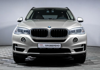 Подержанный автомобиль BMW X5 2016 года (2 фото)