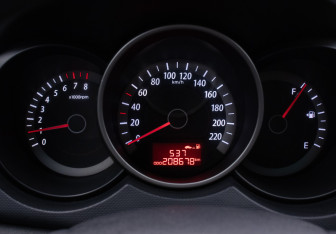 Подержанный автомобиль Kia Cerato Sedan 2009 года (12 фото)