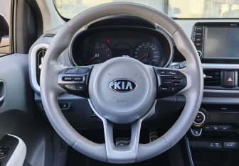 Подержанный автомобиль Kia Picanto 2018 года (15 фото)