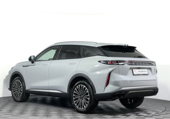 Подержанный автомобиль Exeed RX 2025 года (7 фото)