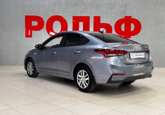 Подержанный автомобиль Hyundai Solaris Sedan 2017 года (7 фото)