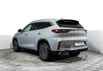 Подержанный автомобиль Exeed TXL 2022 года (7 фото)