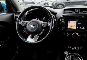 Подержанный автомобиль Kia Soul 2018 года (15 фото)