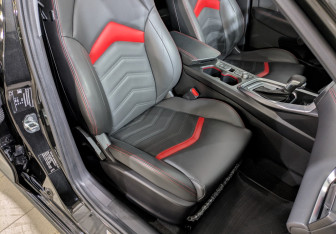 Подержанный автомобиль Kaiyi E5 2023 года (13 фото)