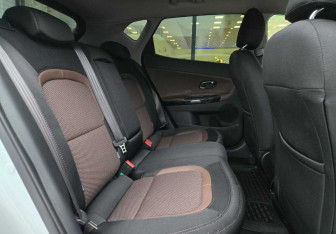 Подержанный автомобиль Kia Ceed Hatchback 2014 года (11 фото)