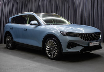 Подержанный автомобиль Voyah Free 2023 года (3 фото)