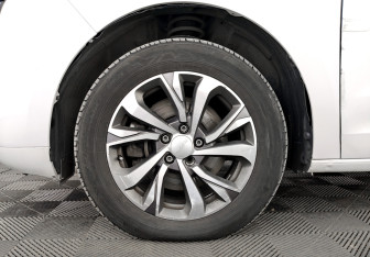 Подержанный автомобиль Haval Jolion 2023 года (18 фото)