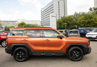 Подержанный автомобиль Haval H3 2025 года (3 фото)